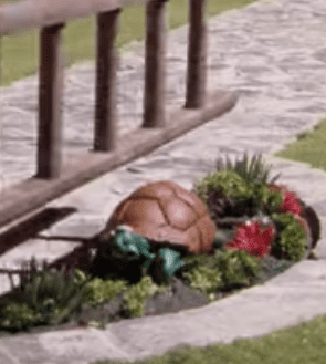 Wallace and Gromit Close Shave Creature Comforts tortoise