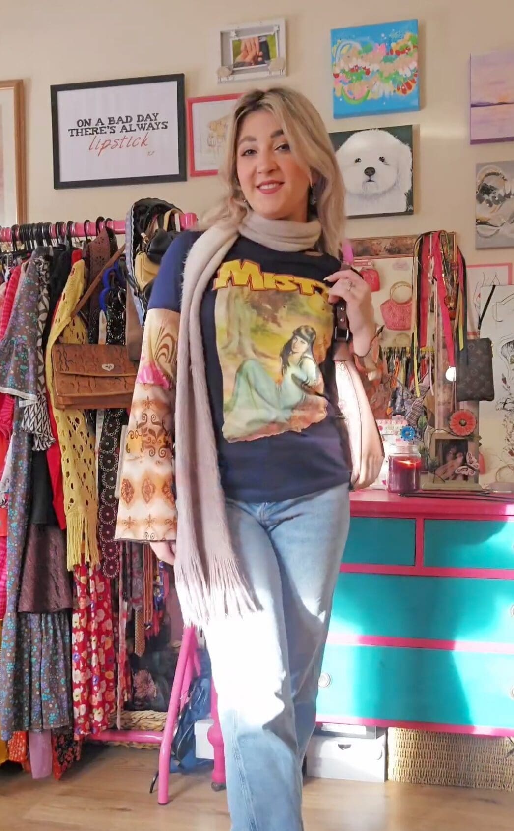 Misty Comic T-Shirt Chloe